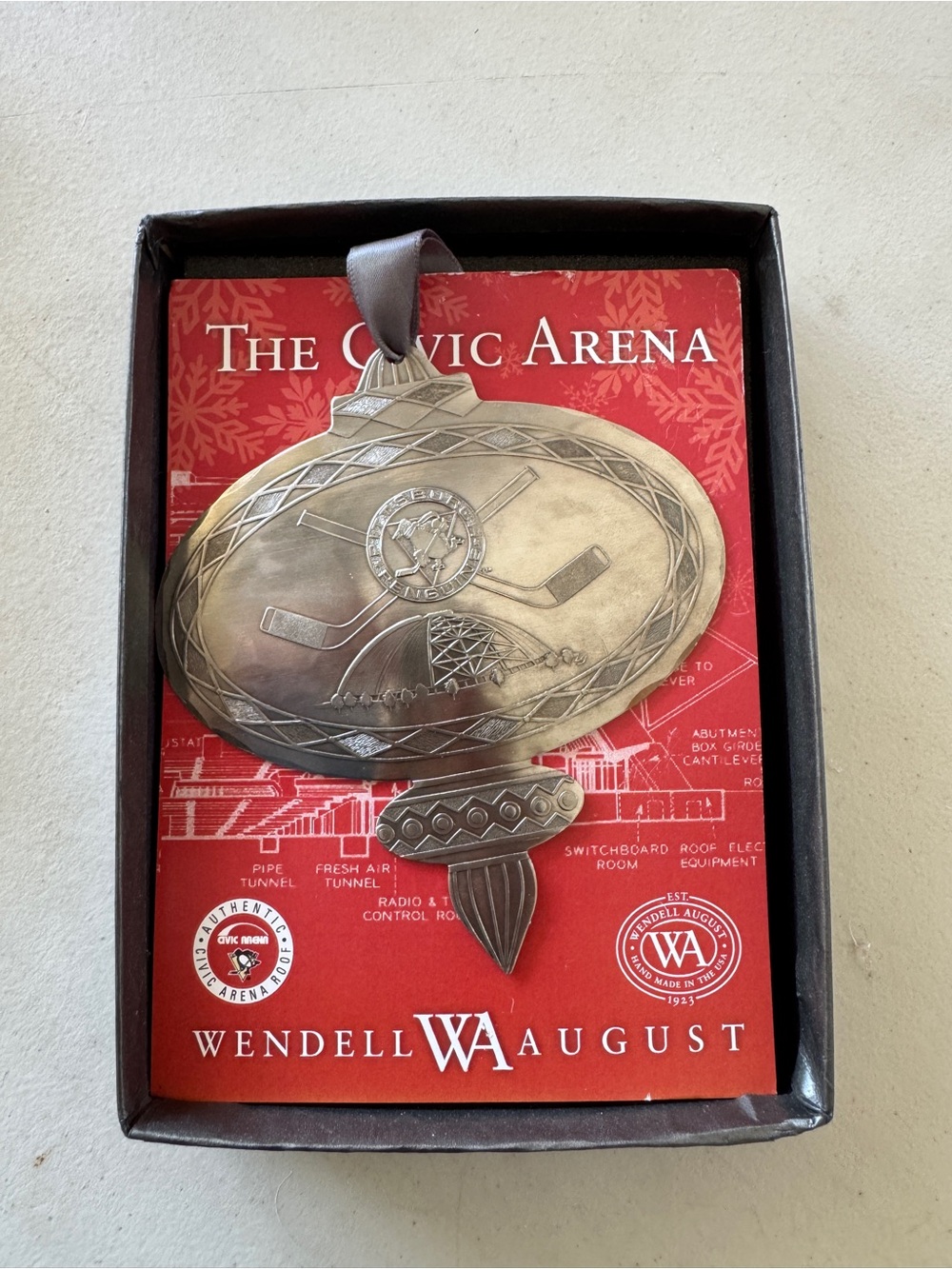 Wendell August Civic Arena NEW Ornament. Pittsburgh Penguins.